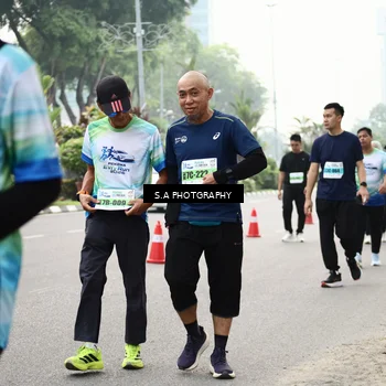 Runner Photo 7290782