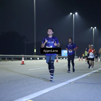 Runner Photo 7290788
