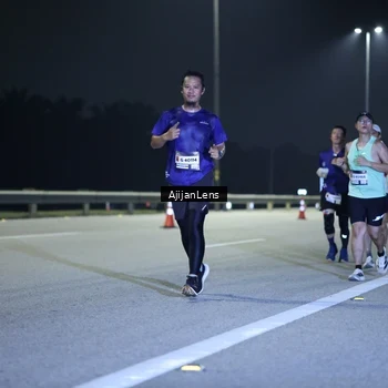 Runner Photo 7290842