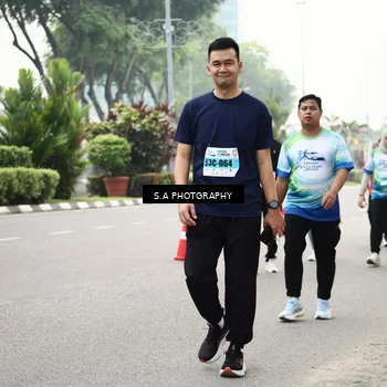 Runner Photo 7290870