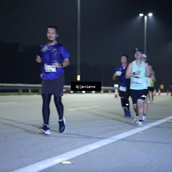 Runner Photo 7290876
