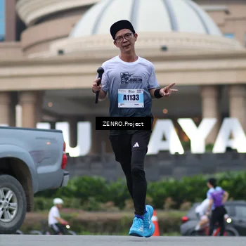 Runner Photo 7290877