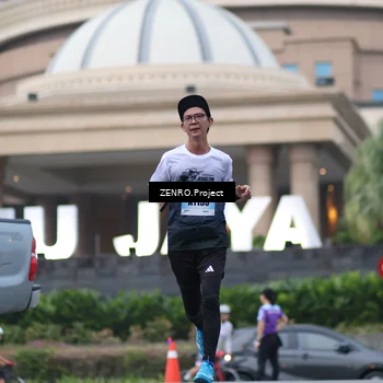 Runner Photo 7290892