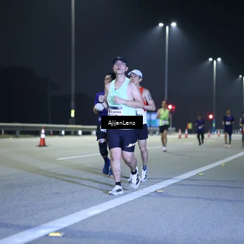 Runner Photo 7290894