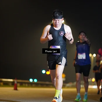 Runner Photo 7290900