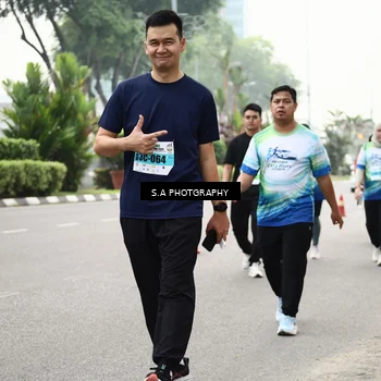 Runner Photo 7290904