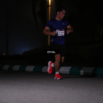 Runner Photo 7290914