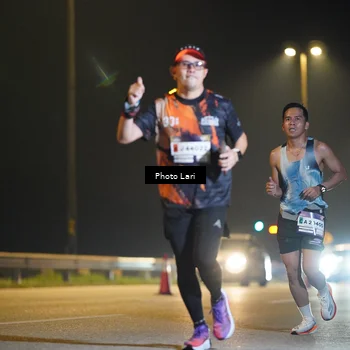 Runner Photo 7290940