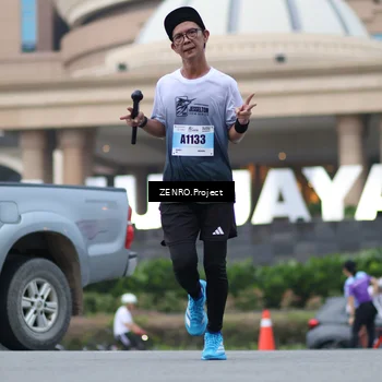 Runner Photo 7290949