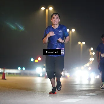 Runner Photo 7291100