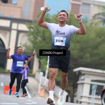 Runner Photo 7292105