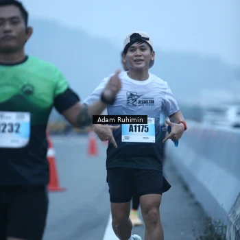 Runner Photo 7292401