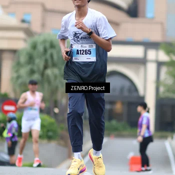 Runner Photo 7292414