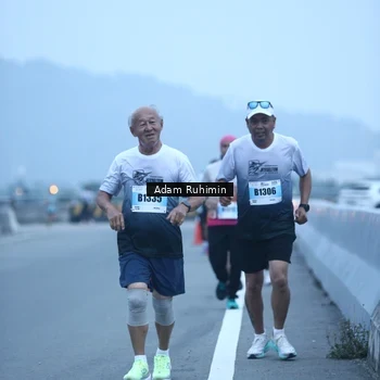 Runner Photo 7292459