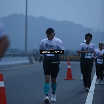 Runner Photo 7292999