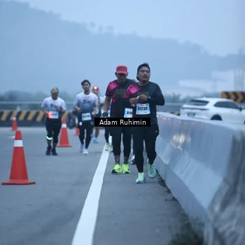 Runner Photo 7293374