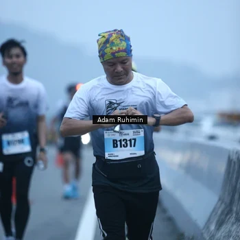Runner Photo 7293396
