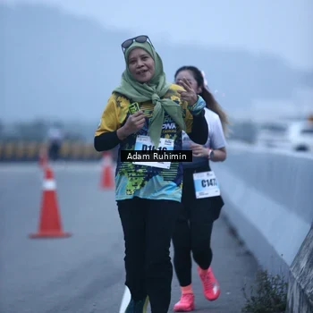 Runner Photo 7293614