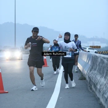 Runner Photo 7293773