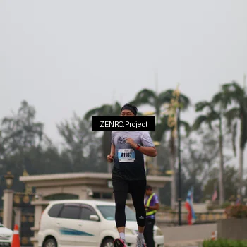 Runner Photo 7293876