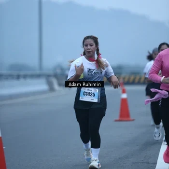 Runner Photo 7293898