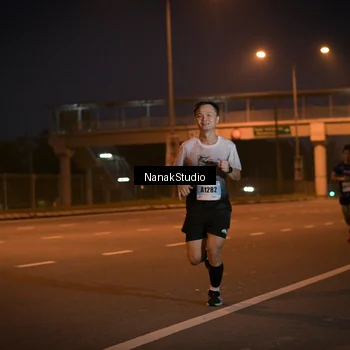 Runner Photo 7294000