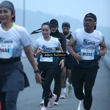 Runner Photo 7294001