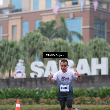 Runner Photo 7294003