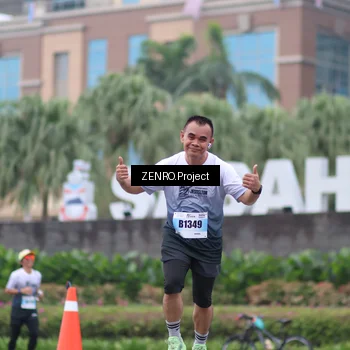 Runner Photo 7294039