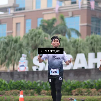 Runner Photo 7294080