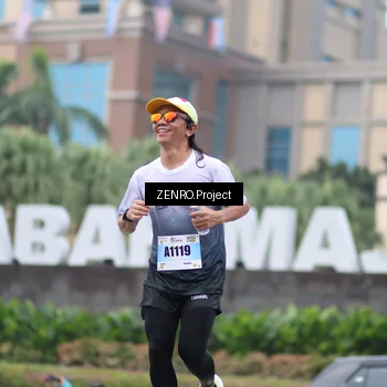 Runner Photo 7294103