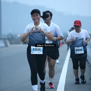 Runner Photo 7294105