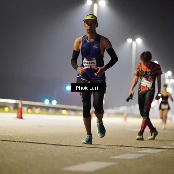 Runner Photo 7294118