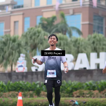 Runner Photo 7294122