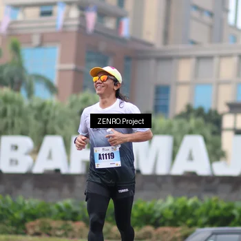 Runner Photo 7294147