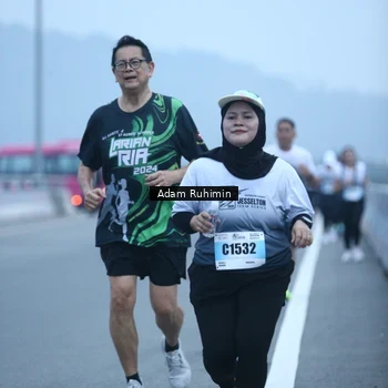 Runner Photo 7294343