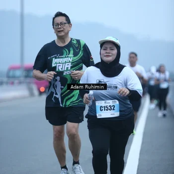 Runner Photo 7294350