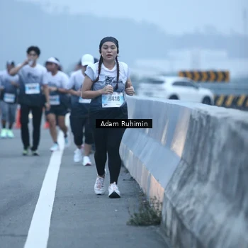 Runner Photo 7294376