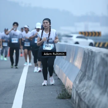 Runner Photo 7294384