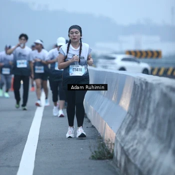 Runner Photo 7294417