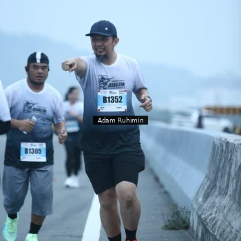 Runner Photo 7294560