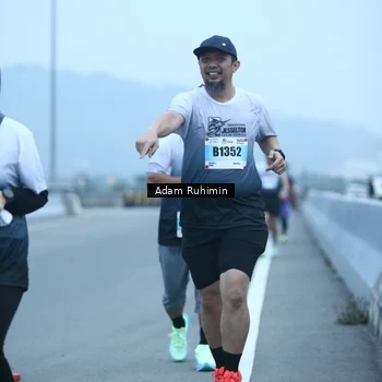 Runner Photo 7294576