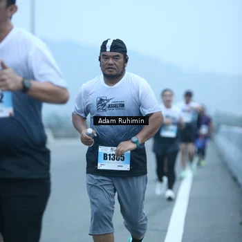 Runner Photo 7294653