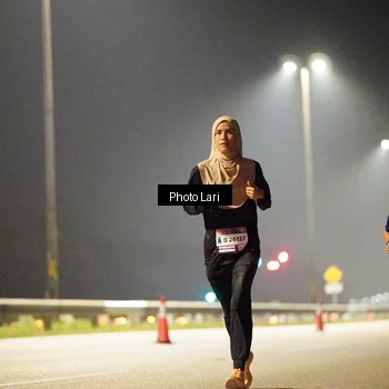 Runner Photo 7294663