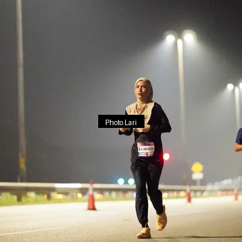 Runner Photo 7294664