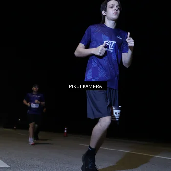 Runner Photo 7294703