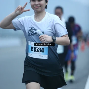Runner Photo 7294711