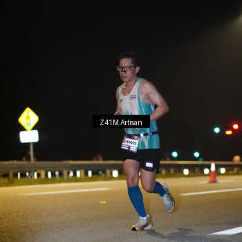 Runner Photo 7294716