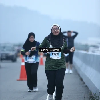 Runner Photo 7294900