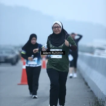 Runner Photo 7294909